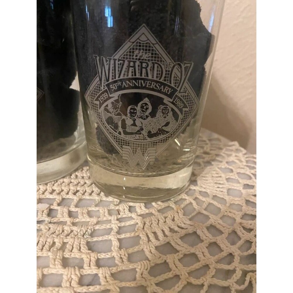 Vintage 1989 Wizard of Oz 50th Anniversary Glasses Pair - Whataburger Promo